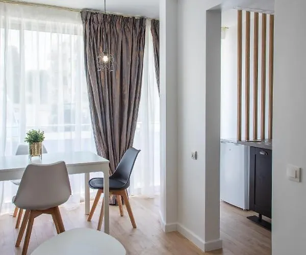 Royal - 10 Minutes To Monaco Apartment *